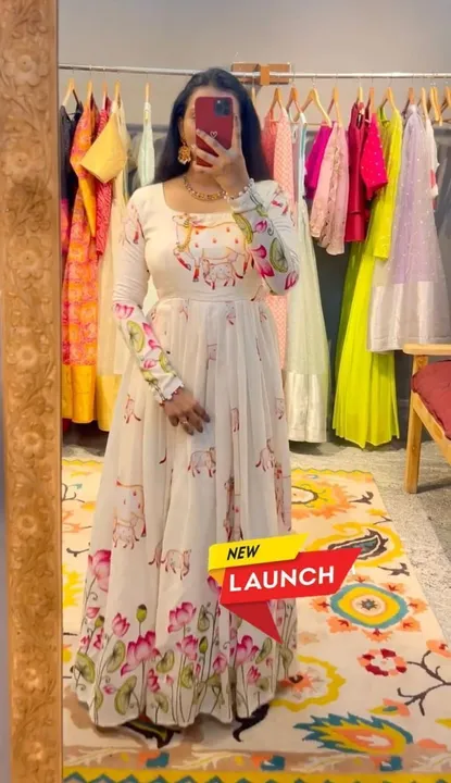 *X-lady launching cow 🐄 maxi gown*

*Beautiful colors *
😎😎😎💃💃💃💃

Adding New Prints To Our Co uploaded by Villa outfit on 8/5/2023