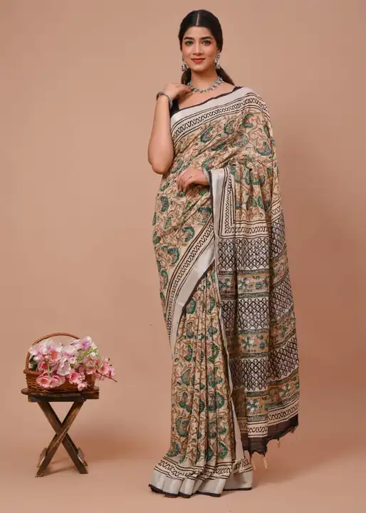 Linen saree  uploaded by business on 8/5/2023