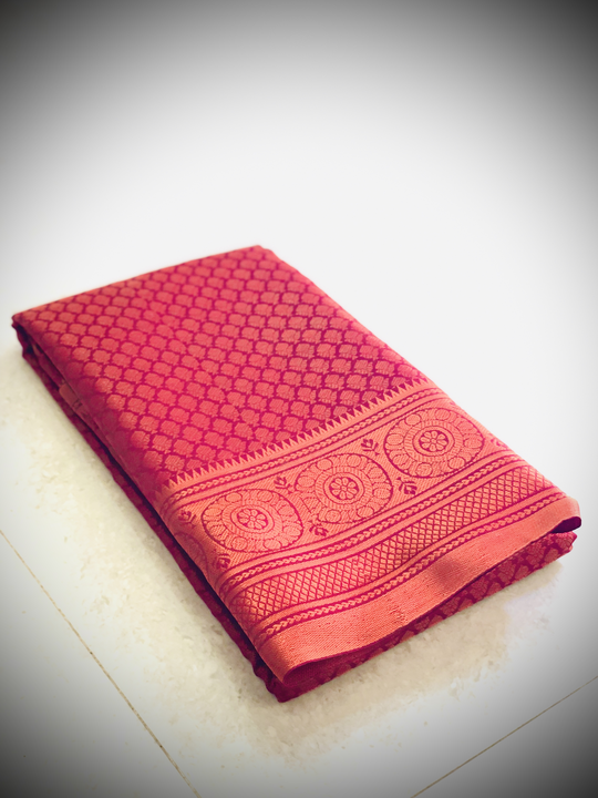 Brocade kanjeevaram silk saree with coper zari uploaded by Banarasi saree on 8/6/2023