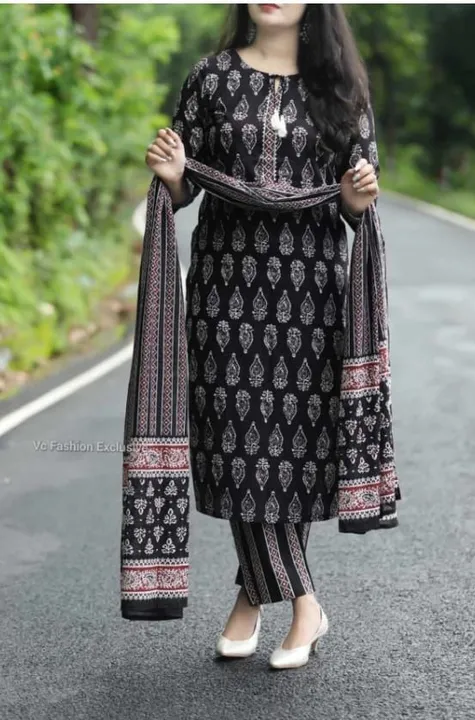 New black kurta pant with malmal dupatta set uploaded by Aayu creation on 8/6/2023