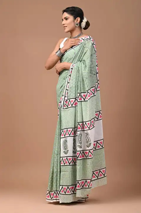 Cotton saree  uploaded by Pooja handicrafts  on 8/6/2023