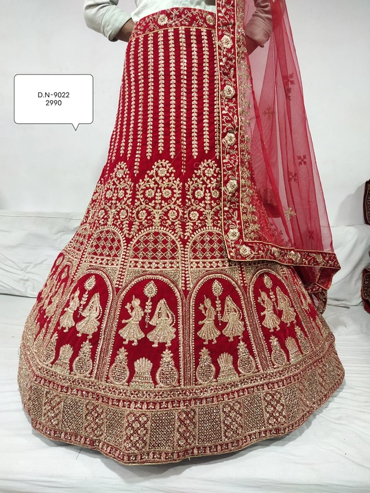 Bridel velvet lengha with jhrakan ston work uploaded by Manav creation on 8/6/2023