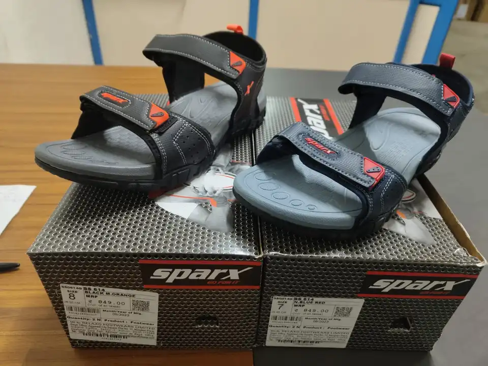Product uploaded by Amyra foot wear  on 8/6/2023
