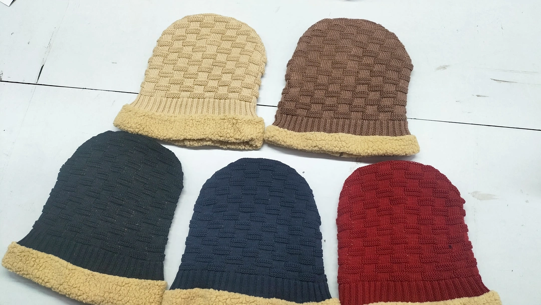 Woolen cap for men and women baine cap scarf Sardi ki topi winter cap for kids boys  uploaded by business on 8/7/2023