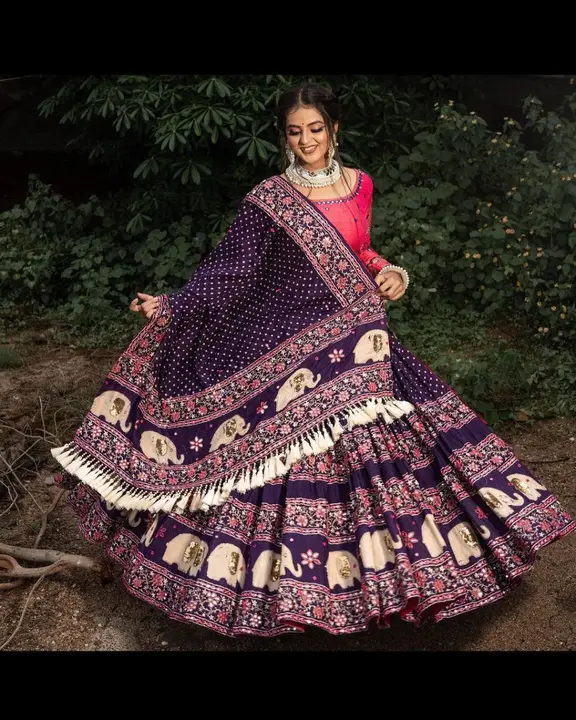 THIS NAVRATRI ROCK WITH THIS PRINTED LEHENGA CHOLI WITH DUPATTA*_
 uploaded by business on 8/7/2023