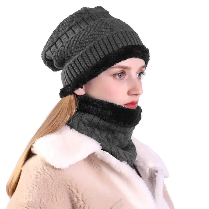 Woolen cap for women mans winters cap  uploaded by Neelam exports on 8/7/2023