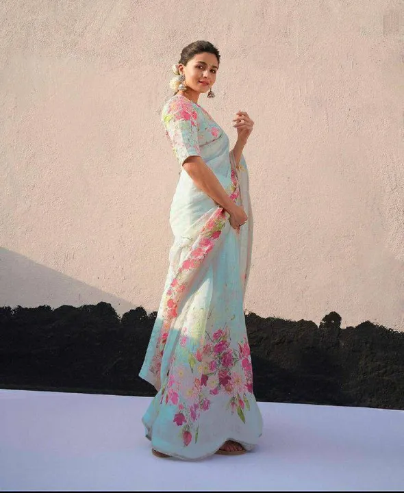 Linen saree  uploaded by FAB ZONE EXPORTS on 8/7/2023