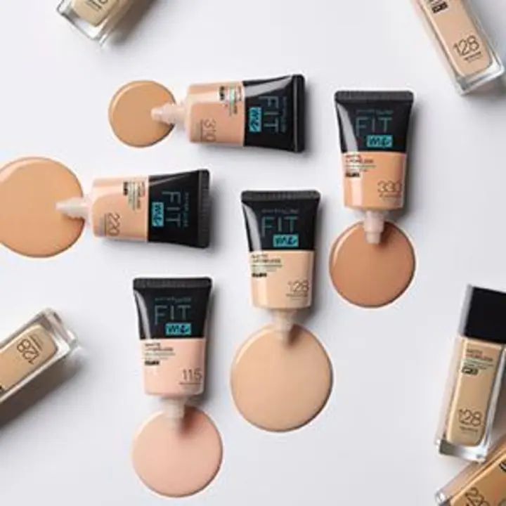 Fit me foundation uploaded by TOYS HUMSAFAR on 8/8/2023