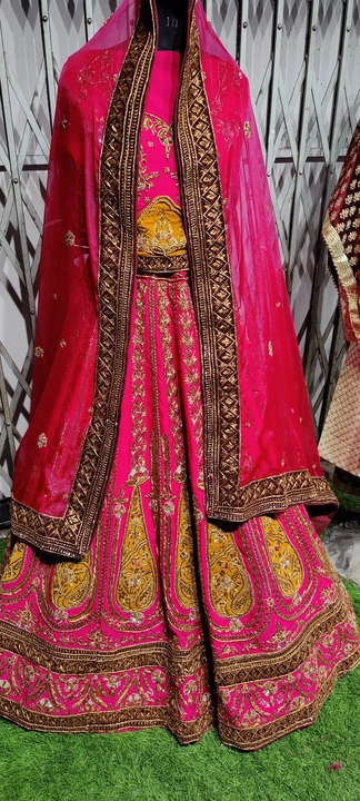 Bridal lahnga chunni only wholesale  uploaded by business on 8/8/2023