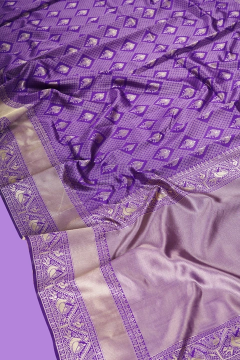 Rich pallu with allovar silver weaving design saree  uploaded by Dhananjay Creations Pvt Ltd. on 8/8/2023