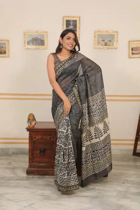 Maheshwari silk saree  uploaded by The print house  on 8/8/2023