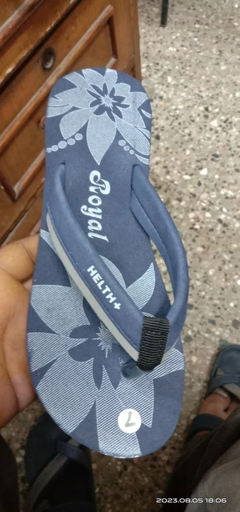 Product uploaded by Shyam foot wear co on 8/8/2023