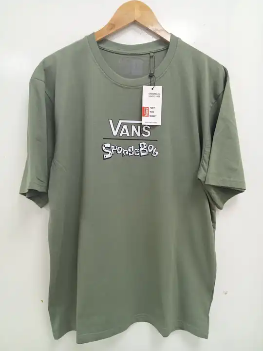 Vans tshirt uploaded by Fezzco_cloths on 8/8/2023
