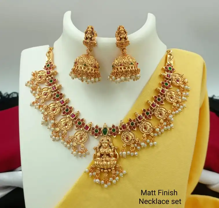 Mate finish Jewellery set uploaded by Aman Jain on 8/9/2023