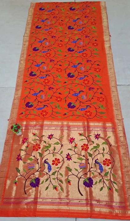Factory Store Images of Paithani saree handloom