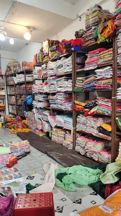 Shop Store Images of Arihant saree