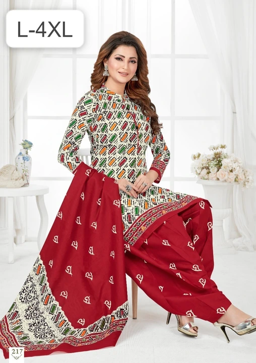Suits  uploaded by Divya Fashion on 8/9/2023