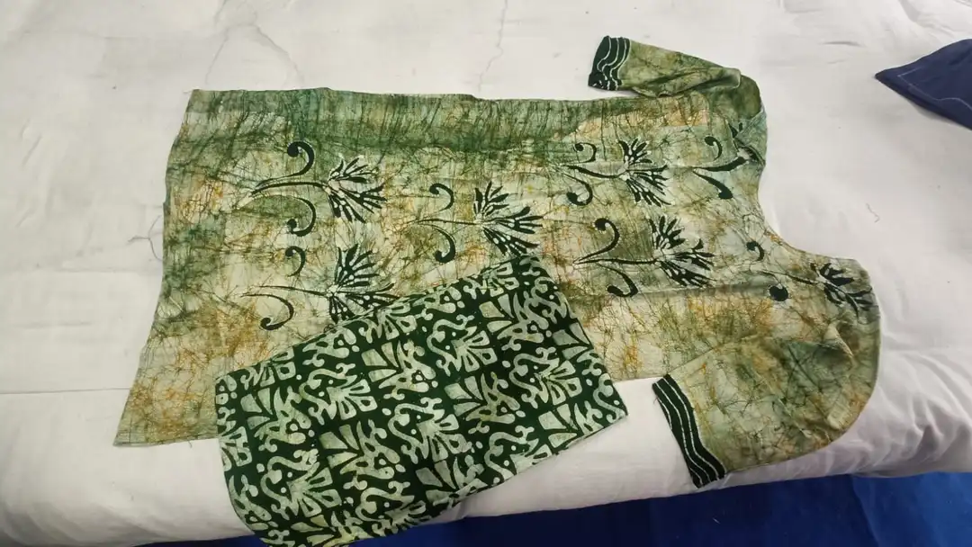 Daily wear kurta set batik print uploaded by Sajida batik on 8/9/2023