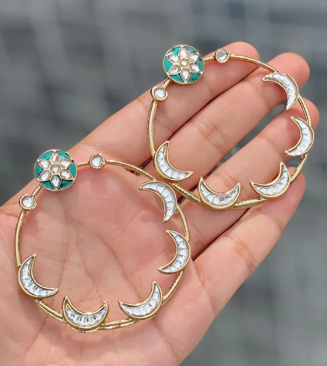 Beautiful Premium Quality Sara Ali Khan Inspired Chand Bali…
Mehndi Polish 
 uploaded by Jewelery outlet on 8/9/2023