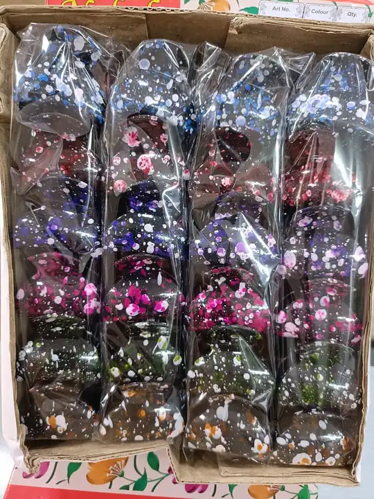 Hair clips  uploaded by business on 8/9/2023