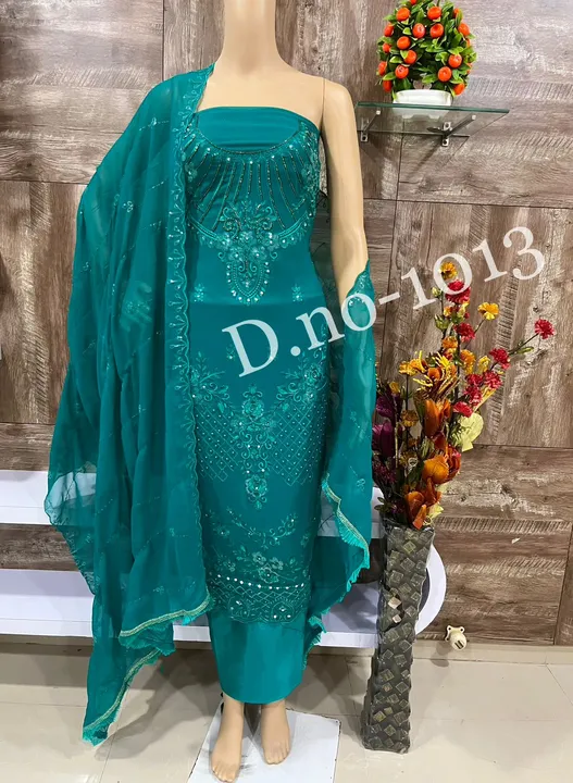 Karachi suit uploaded by Heena fashion house on 8/9/2023
