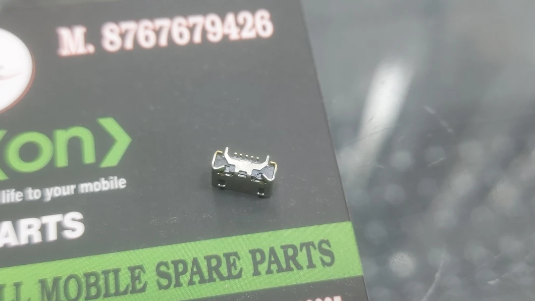 Charging connector available All model 💯 og geekon mobile spare parts New Delhi  uploaded by Geekon mobile spare  on 8/10/2023