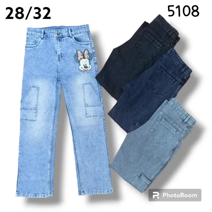 Straight fit for ladies... uploaded by Miss 7Star jeans on 8/10/2023