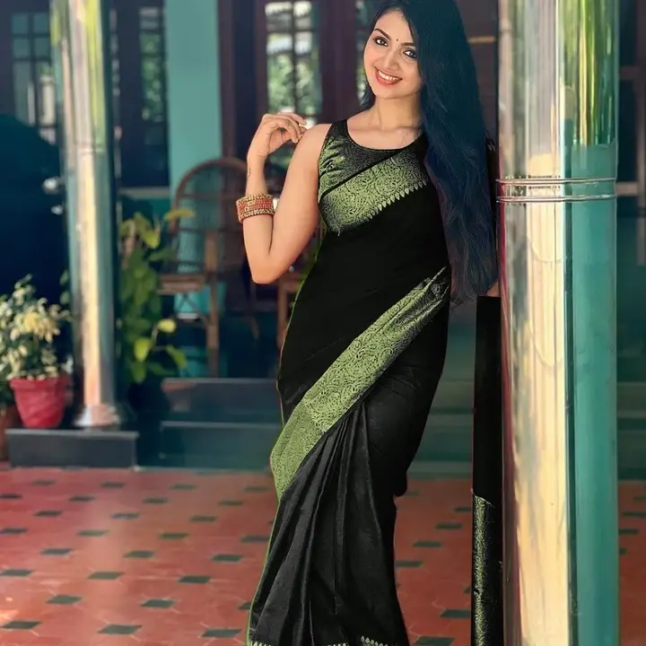 Saree  uploaded by ANANT MART on 8/10/2023