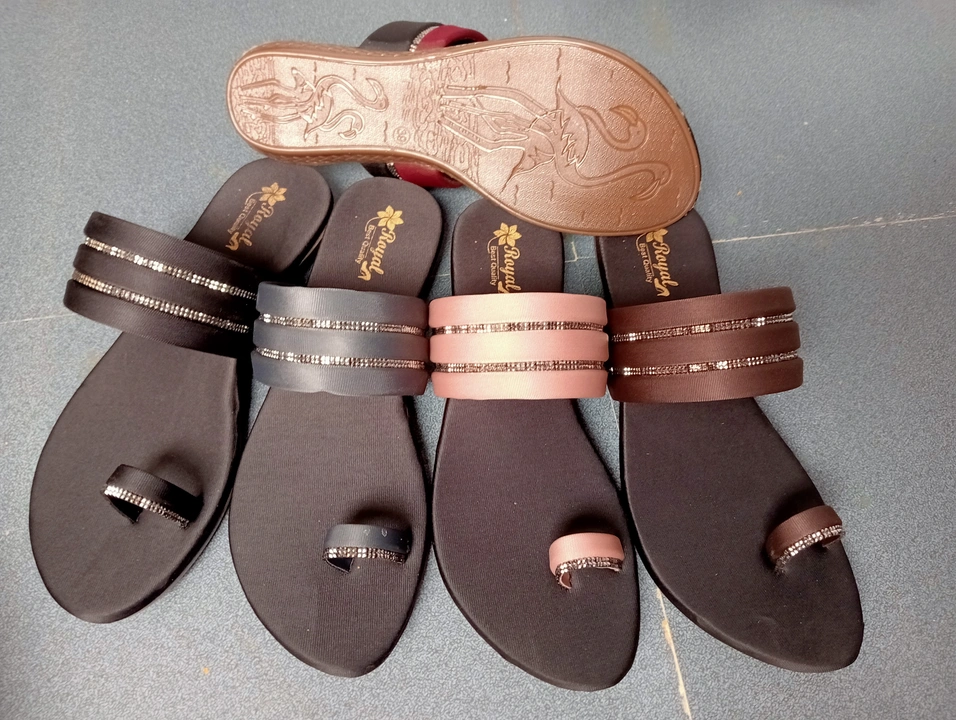 Product uploaded by Ladies chappal on 8/10/2023