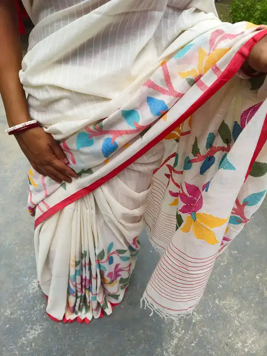 Pure Cotton By Cotton Jamdhani Saree
 uploaded by BD Textile on 8/11/2023