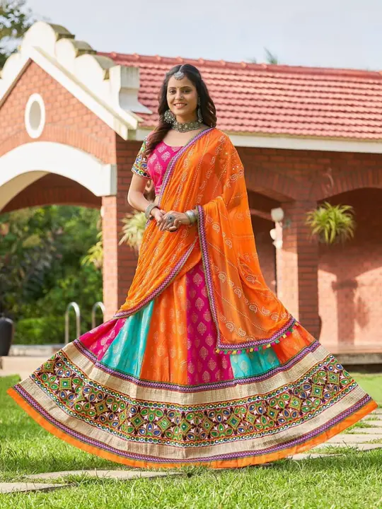 👗 *NEW NAVRATRI COLLECTION*👗

Name -*Tahukar   vol-1*

💐 ORIGINAL PRODUCT 💐

🛍   Designer Party uploaded by Aanvi fab on 8/11/2023