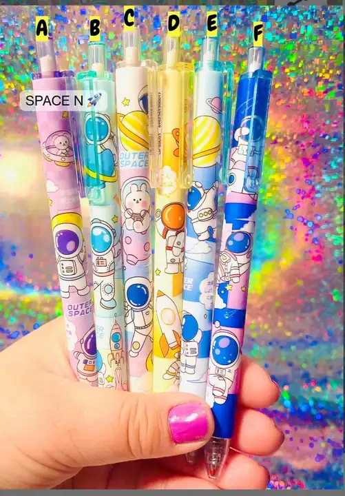 Click gelpen  uploaded by Space Novelty on 8/11/2023