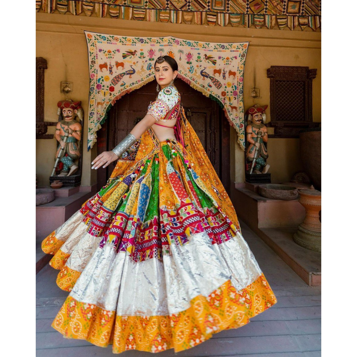 Navaratri Lehenga Choli  uploaded by ROYAL OVERSEAS on 8/11/2023