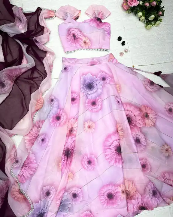 Flower print gown uploaded by business on 8/11/2023