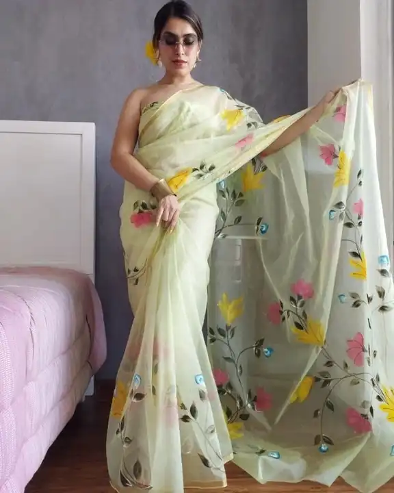 Organza saree uploaded by business on 8/11/2023