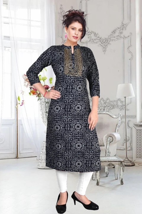 WOMEN BANADNI PROCIAN PRINT WITH SEQUENCE  uploaded by ANSH MANUFACTURERS on 8/11/2023
