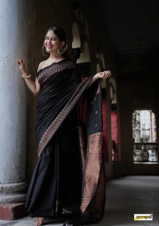Rich  pallu with allover buti design saree  uploaded by DHANANJAY CREATIONS on 8/11/2023