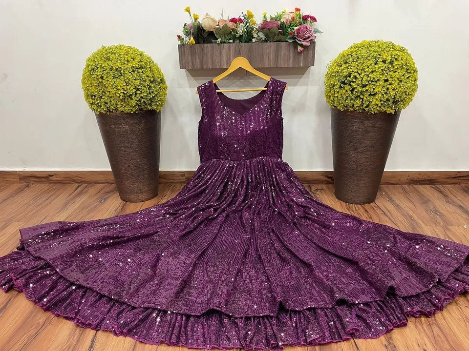 Designer gown  uploaded by JS Fashion Mart  on 8/11/2023