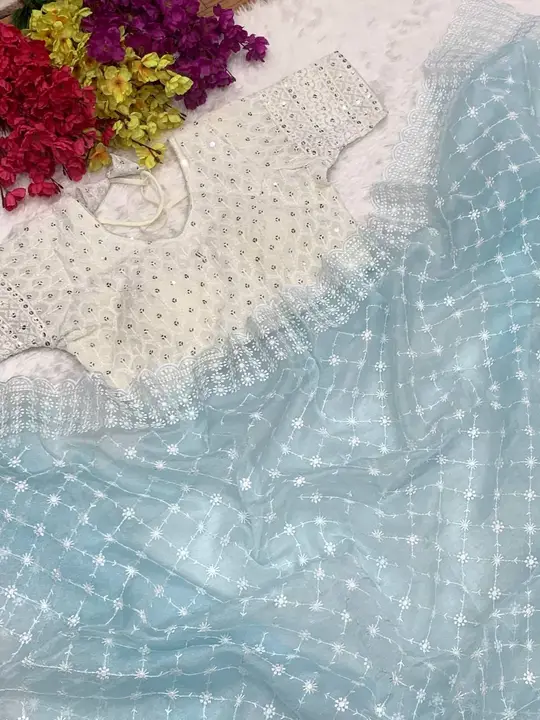 *WHITE ARROW* 🤍🏹

Saree Fabric ~ *PURE AND LIGHT ORGANZA*♠️
Saree Length ~ *5.5 METER*💯

Saree Wo uploaded by BOKADIYA TEXOFIN on 8/11/2023