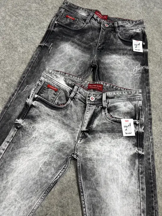 Men’s jeans uploaded by Black Raw Jeans on 8/11/2023