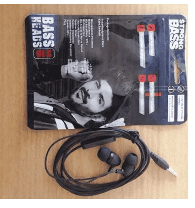 Headphones  uploaded by business on 8/11/2023