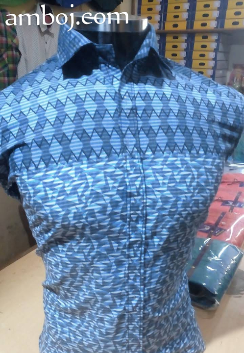 Man's casual shirt  uploaded by amboj on 8/11/2023