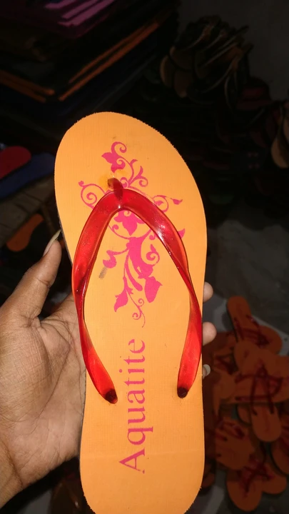 Slippers ladies  uploaded by Sitaram footwear on 8/12/2023