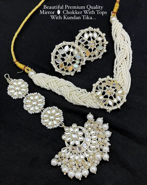 Beautiful Premium Quality Mirror 🪞 Chokker With Tops With Kundan Tika uploaded by Jewelery outlet on 8/12/2023