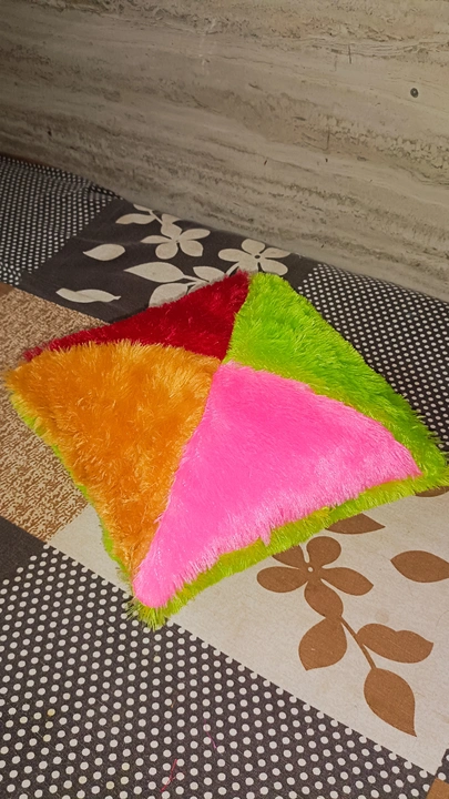 Triangle pillow 16*16 soft pillows  20mm clo uploaded by Bihari ji traders  on 8/12/2023