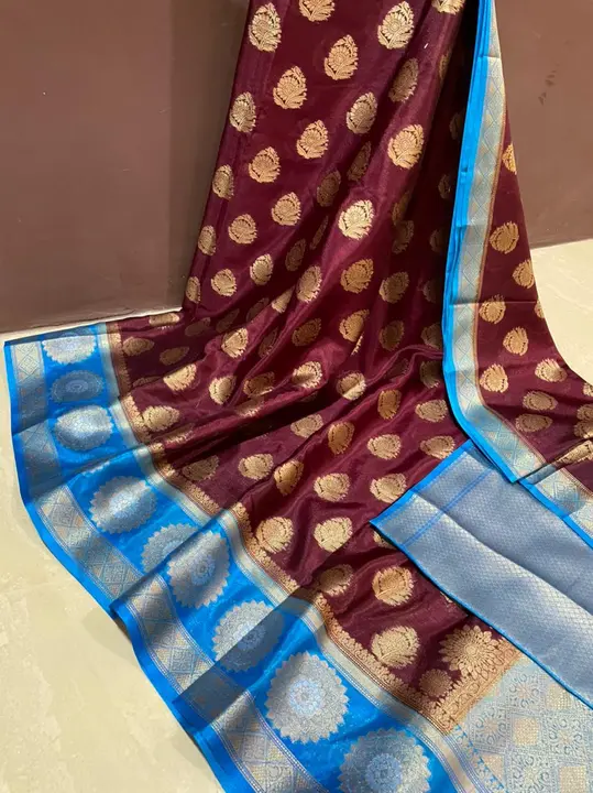 Banarasi kota check uploaded by Juwairiya Fabrics on 8/12/2023
