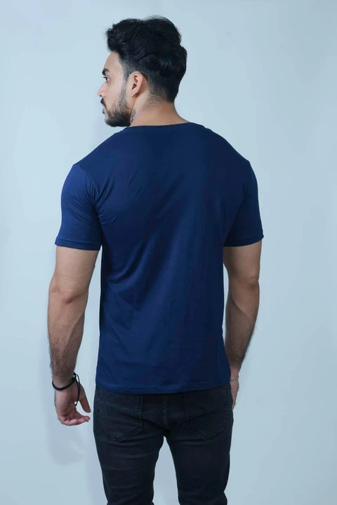 Fableat mens chest print t-shirt navy uploaded by PKM EXPORTS PVT LTD on 8/12/2023