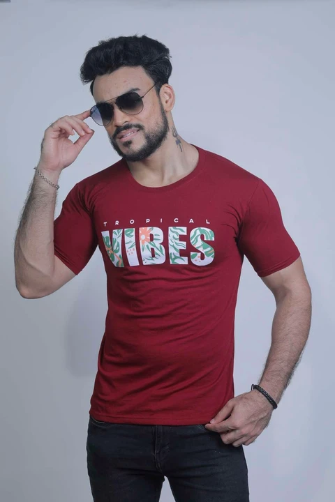 Fableat mens chest print t-shirt maroon uploaded by PKM EXPORTS PVT LTD on 8/12/2023
