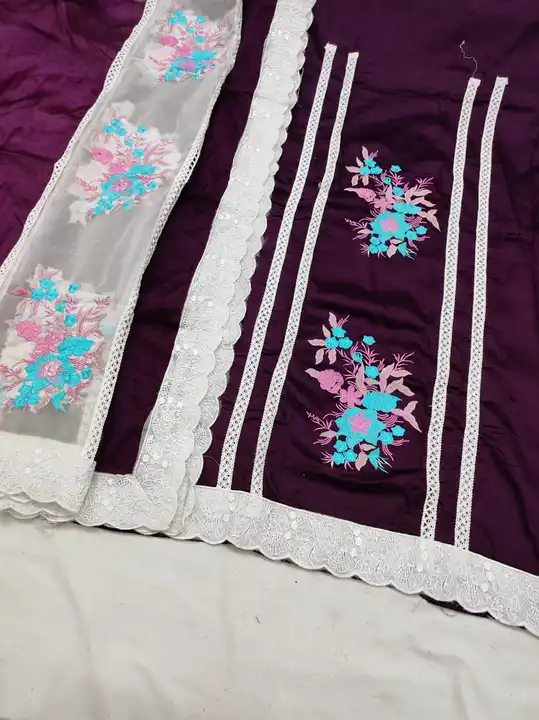 Jaam cotton suit with organza dupatta  uploaded by Manish sales on 8/12/2023