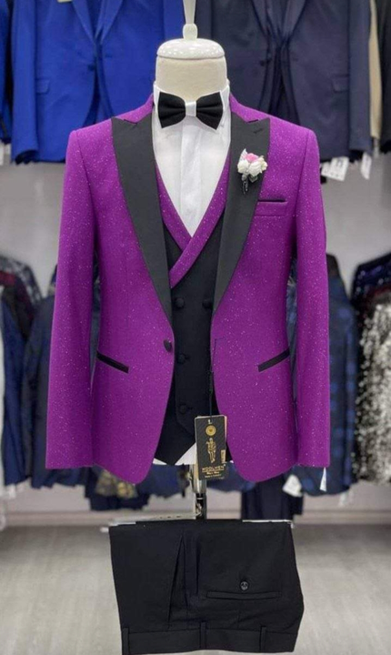 Men's suits  uploaded by business on 8/12/2023